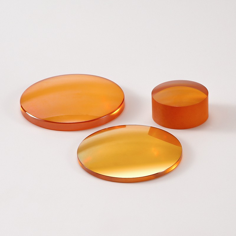 硒化鋅(ZnSe)透鏡的等級(jí)分類與應(yīng)用指南 硒化鋅(ZnSe)透鏡的等級(jí)分類與應(yīng)用指南