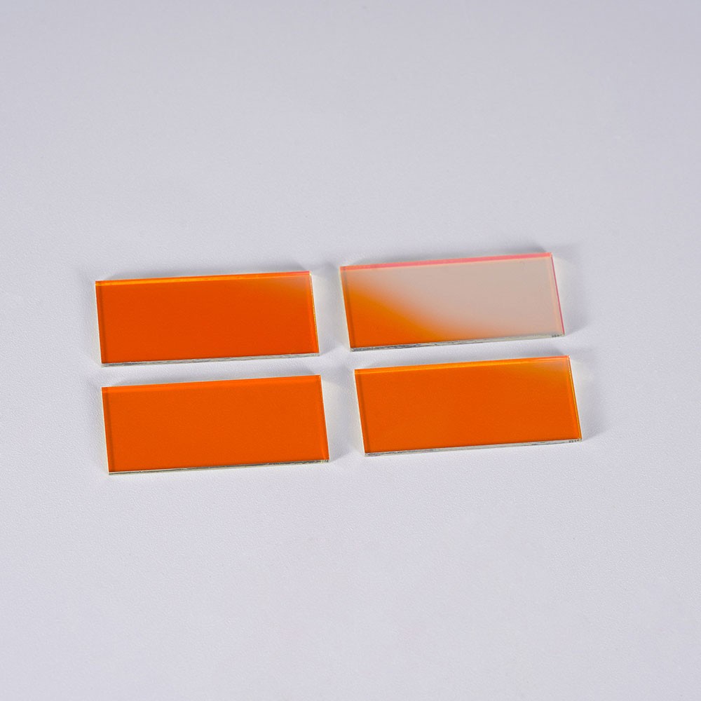 濾光片膜層與透過率是如何相互響應(yīng)的！